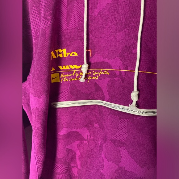 Nike Dri-FIT Standard Issue Basketball Pullover Hoodie Cactus Flower Purple - Picture 7 of 16